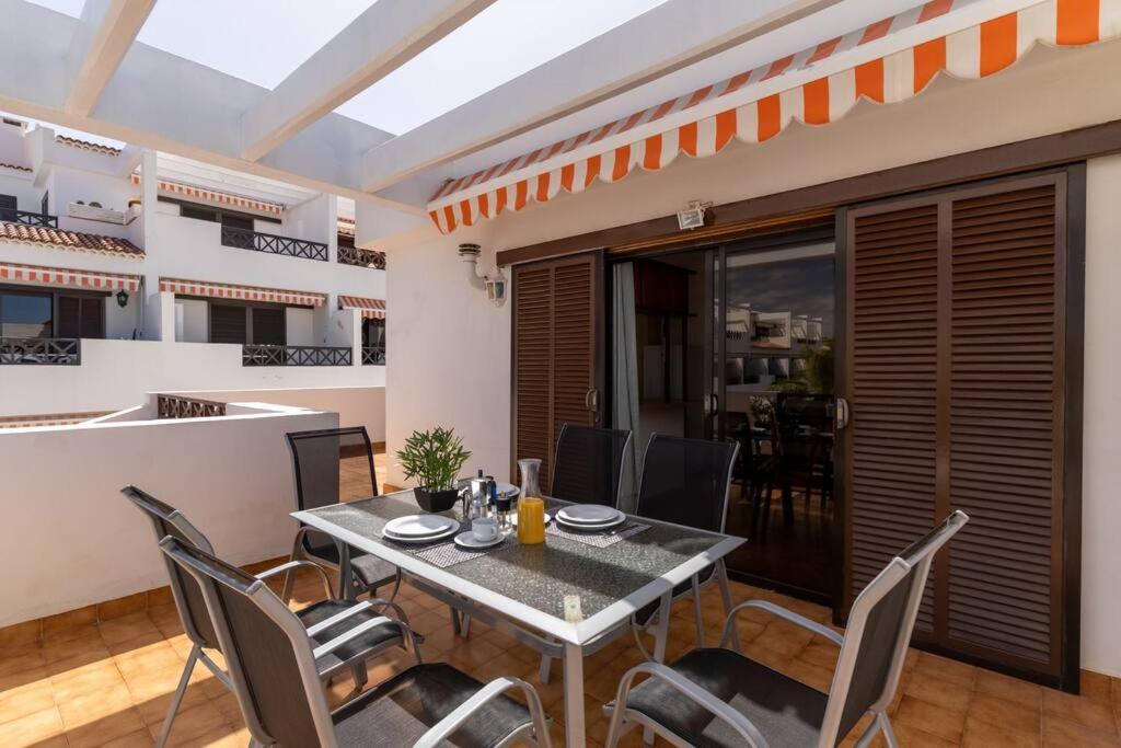Apartamento Con 2 Terrazas En Los Cristianos Los Cristianos  Esterno foto