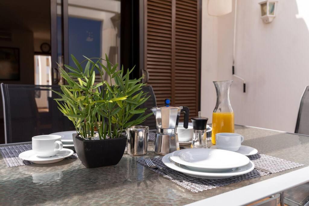 Apartamento Con 2 Terrazas En Los Cristianos Los Cristianos  Esterno foto